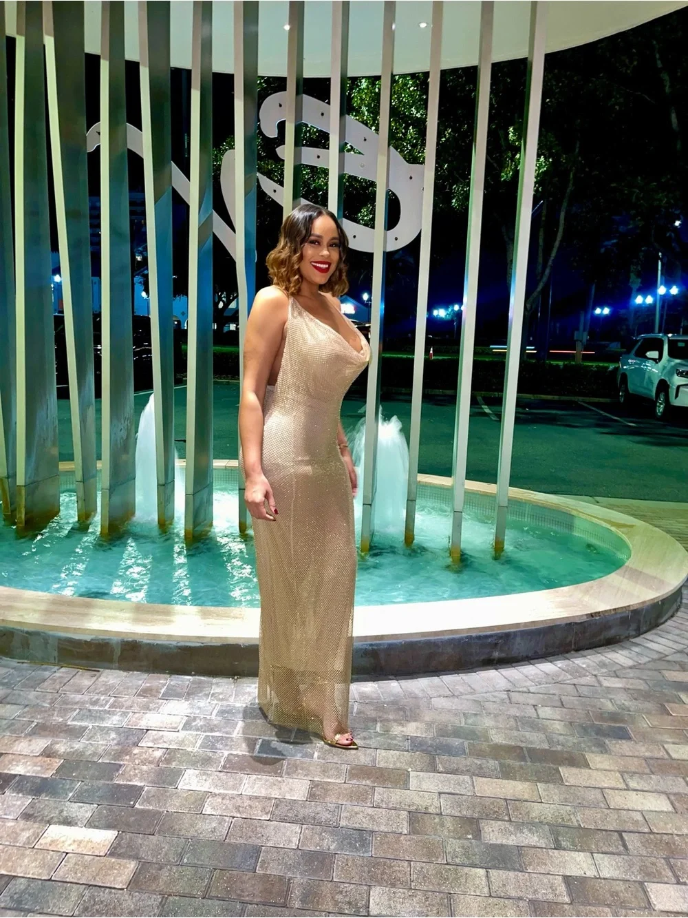 Long dress - Picture 2 of 2